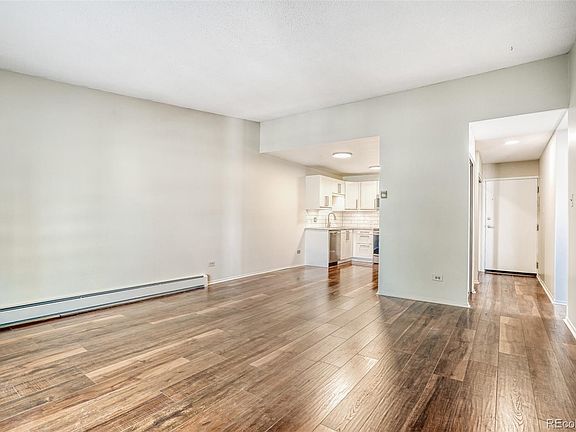 3rd image of 695 S Alton Way #1D