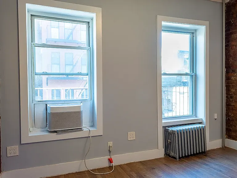 153 E 115th St #3 — Photo 4
