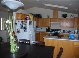 2956 Naples Dr, Grants Pass, OR 97527