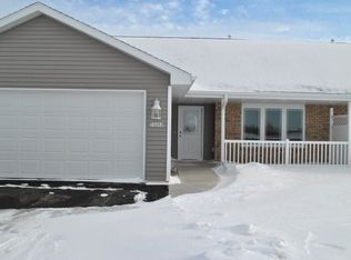 3265 White Tail #A, Oshkosh, WI 54904