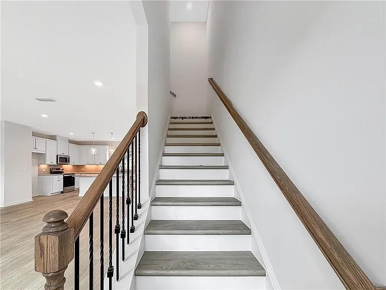 2712 Dreycott Ln — Photo 20