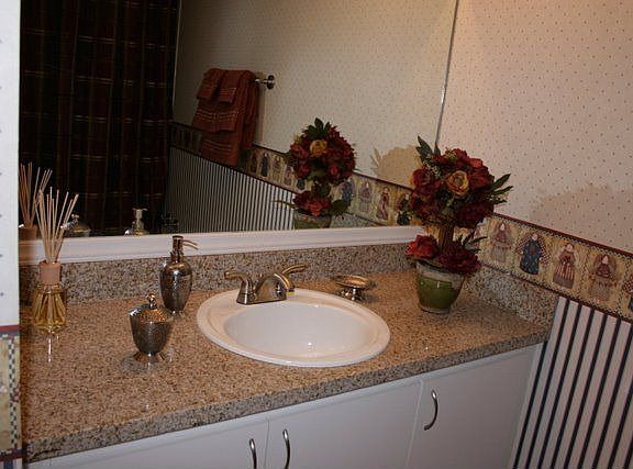 Main bathroom