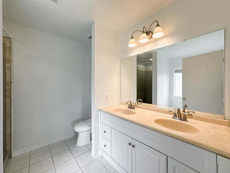 3209 Wheatmeadow Ct — Photo 15
