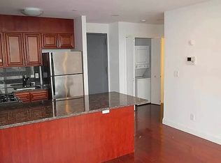 10-25 47th Rd #2R, Long Island City, NY 11101