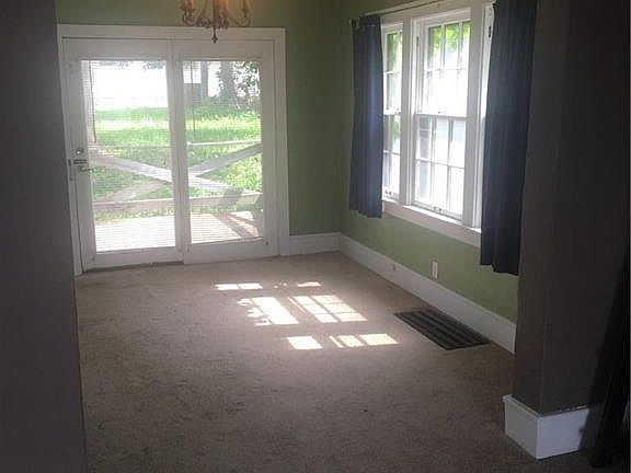 3rd image of 2533 Edmond St
