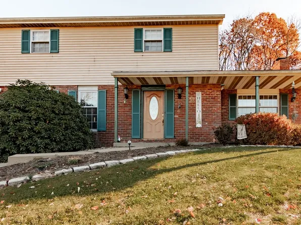 201 Denny Rd, Valencia, PA 16059