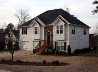 307 Rocky Point Ct, Winder, GA 30680