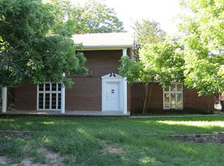 518 S Bouldin St, Hamilton, TX 76531