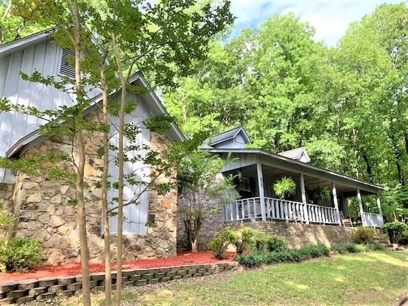 547 Valley Rd, Sulligent, AL 35586
