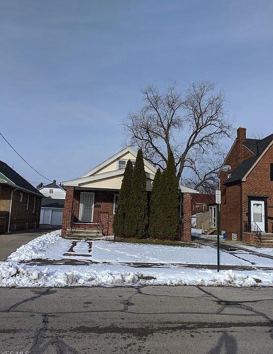 1st image of 18205 Schenely Ave