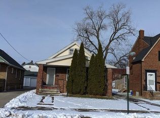 18205 Schenely Ave, Cleveland, OH 44119