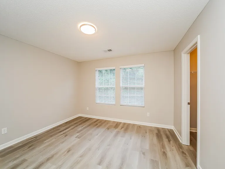 4521 Oakden Ln — Photo 14