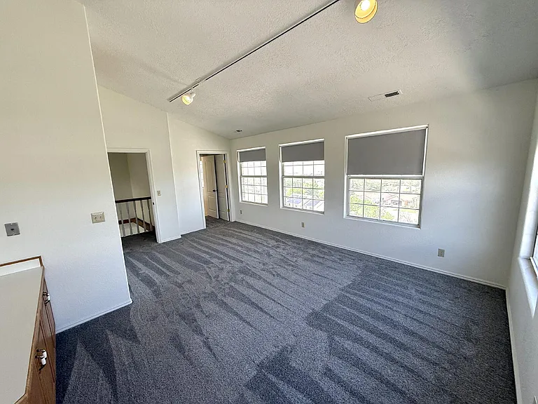 2506 W Grandview Dr — Photo 9
