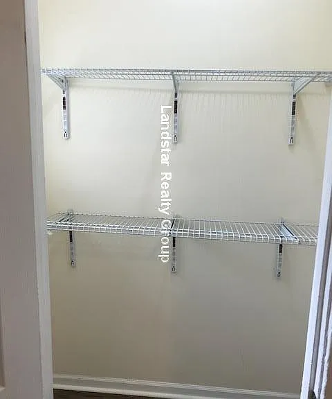 4453 N Hamlin Ave #2 — Photo 8