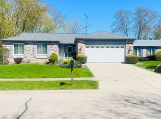 1608 Nightengale Cir, Lindenhurst, IL 60046