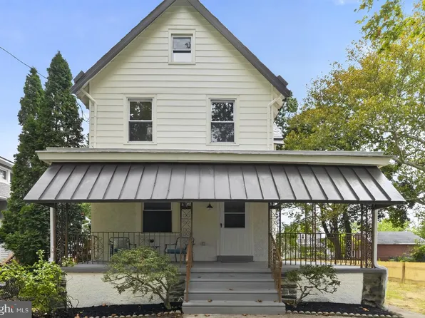 223 Penn Blvd, East Lansdowne, PA 19050