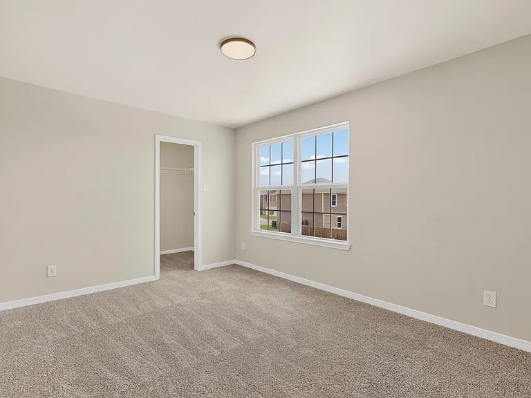11914 Latour Valley — Photo 12