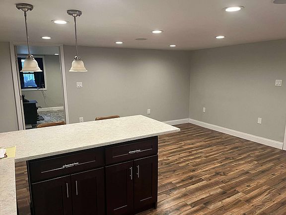 3rd image of 31 Douglass St #2