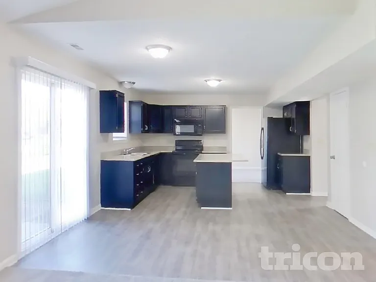 4002 Caddy Way — Photo 7