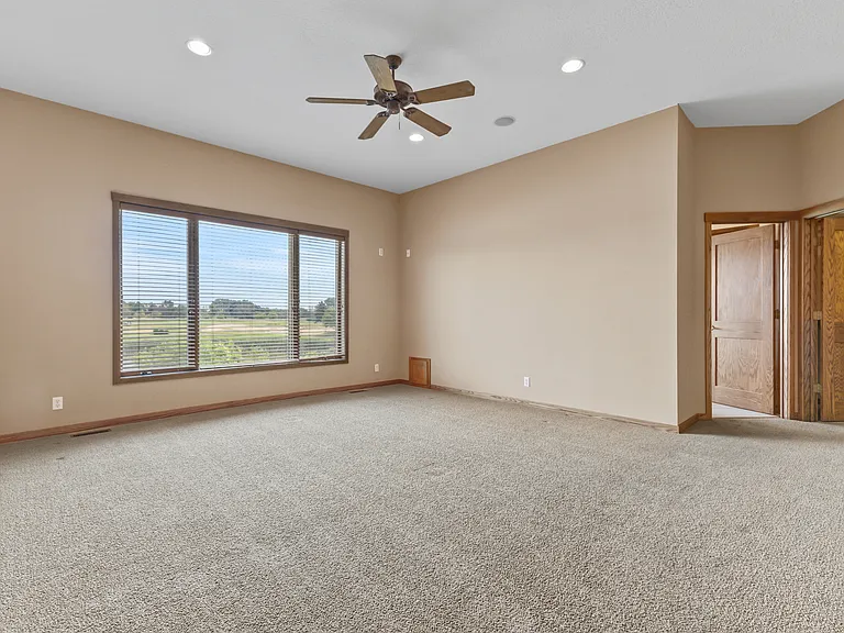 11435 Kenyon Ct NE — Photo 21