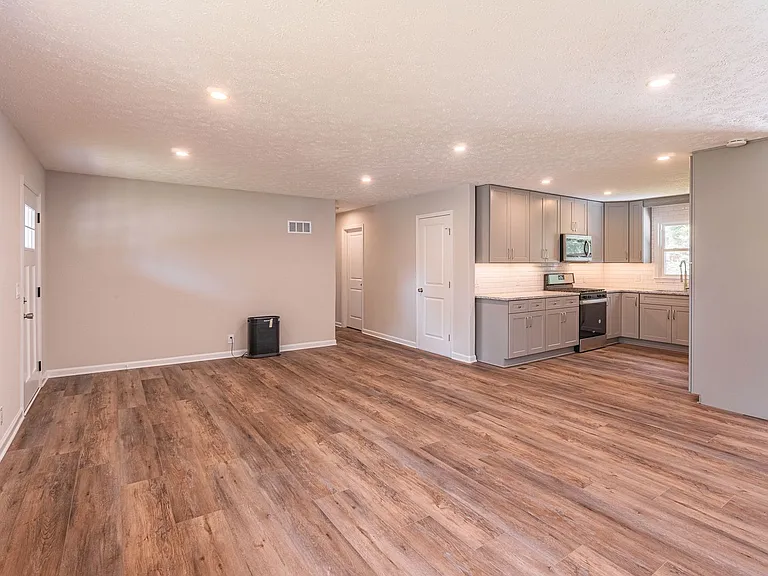1115 Washington Ave — Photo 7