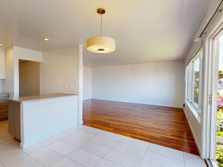 2642 Greenwich St #102 — Photo 9