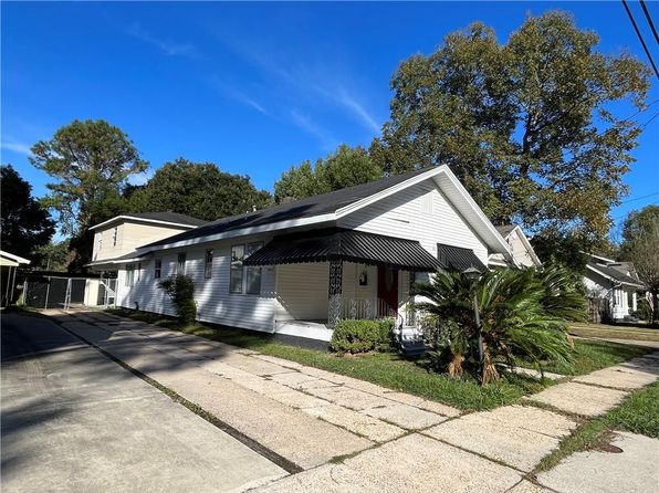 211 Hazel St