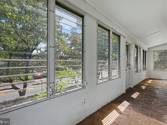 4th image of 2470 Dutton Mill Rd
