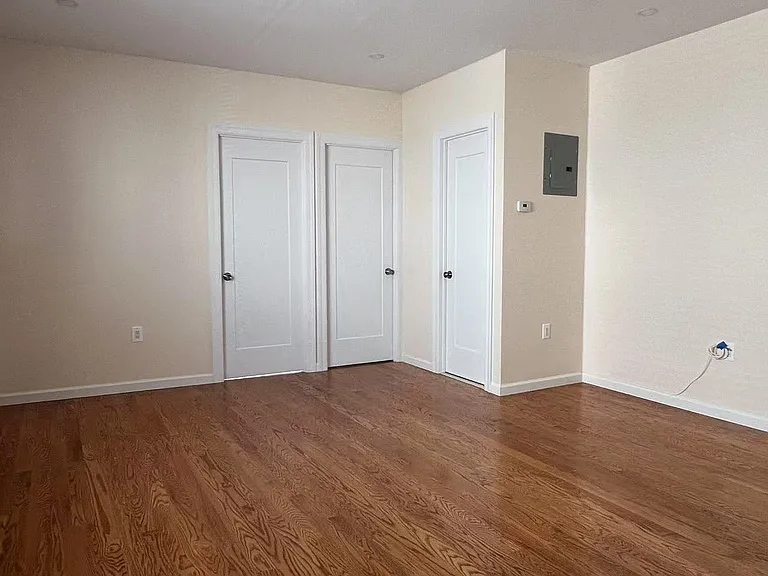 950 77th St #2F — Photo 8