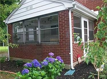 Screened in Porch