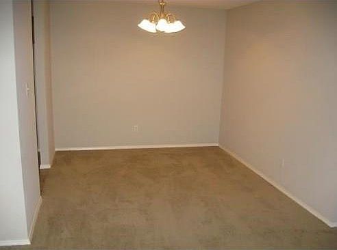5th image of 719 McKibben St APT B