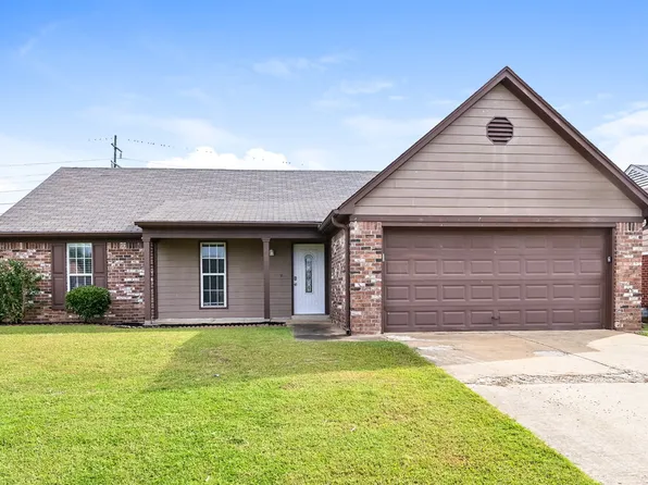 6314 Oak Run Dr E, Olive Branch, MS 38654
