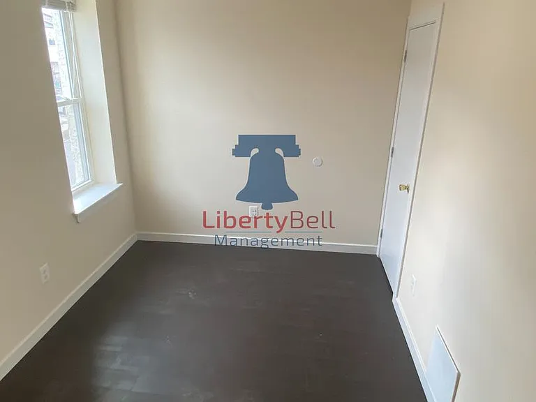 4168 Germantown Ave — Photo 7
