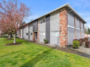 17027 SE Powell Blvd, Portland, OR 97236