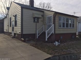 12215 Brookfield Ave, Cleveland, OH 44135