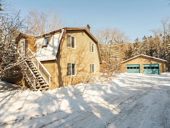 2nd image of 15 Upper Dunbar Rd (Seal Harbor)