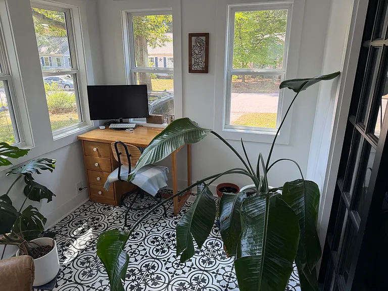 2510 Cascadilla St — Photo 10