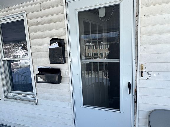 2nd image of 57 Brookline Ave Unit 2