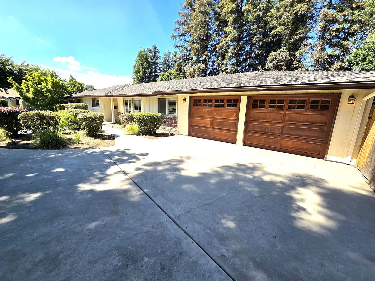 Building Photo - 420 N Sutter Ct