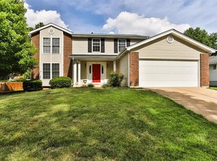 936 Fernway Ln, Saint Louis, MO