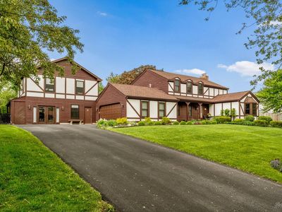 1033 Twisted Oak Ct, Algonquin, IL, 60102