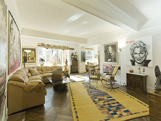 Sold by Sotheby's International Realty | media 13