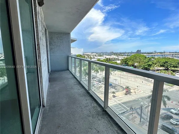 244 Biscayne Blvd APT 703, Miami, FL 33132