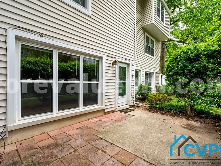 1617 Riedel Rd — Photo 24
