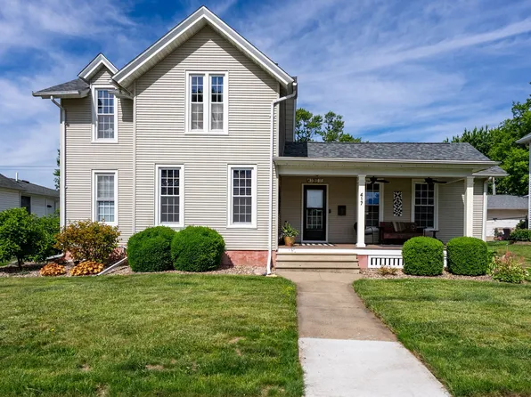 417 N State St, Geneseo, IL 61254