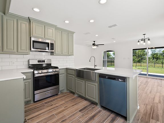 2nd image of 3411 Mallard Dr