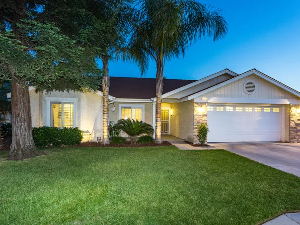 2080 Goshen Ave, Clovis, CA 93611