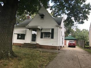 5381 Auburn Ave, Maple Heights, OH 44137