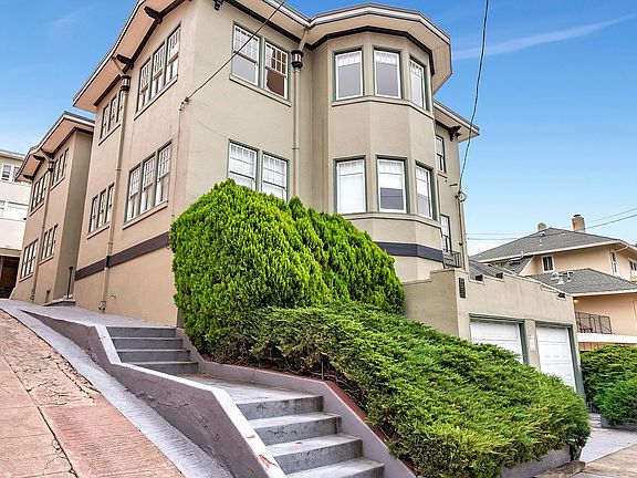 2nd image of 728 Walker Ave #728