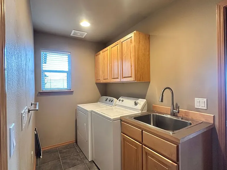 1264 Wheatridge Dr — Photo 10